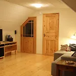 Homestay Tiiker Haapsalu