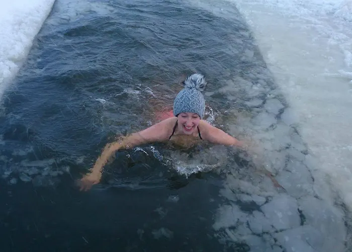 Tiiker Проживание в семье