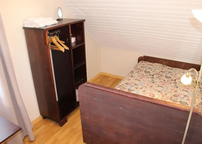 Проживание в семье Tiiker Хаапсалу